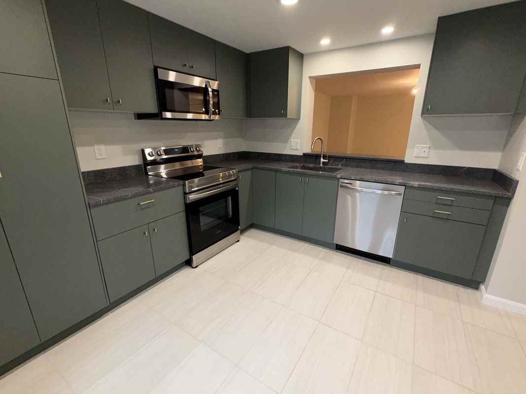 1195 Palmwood Ct - Photo 4 of 28