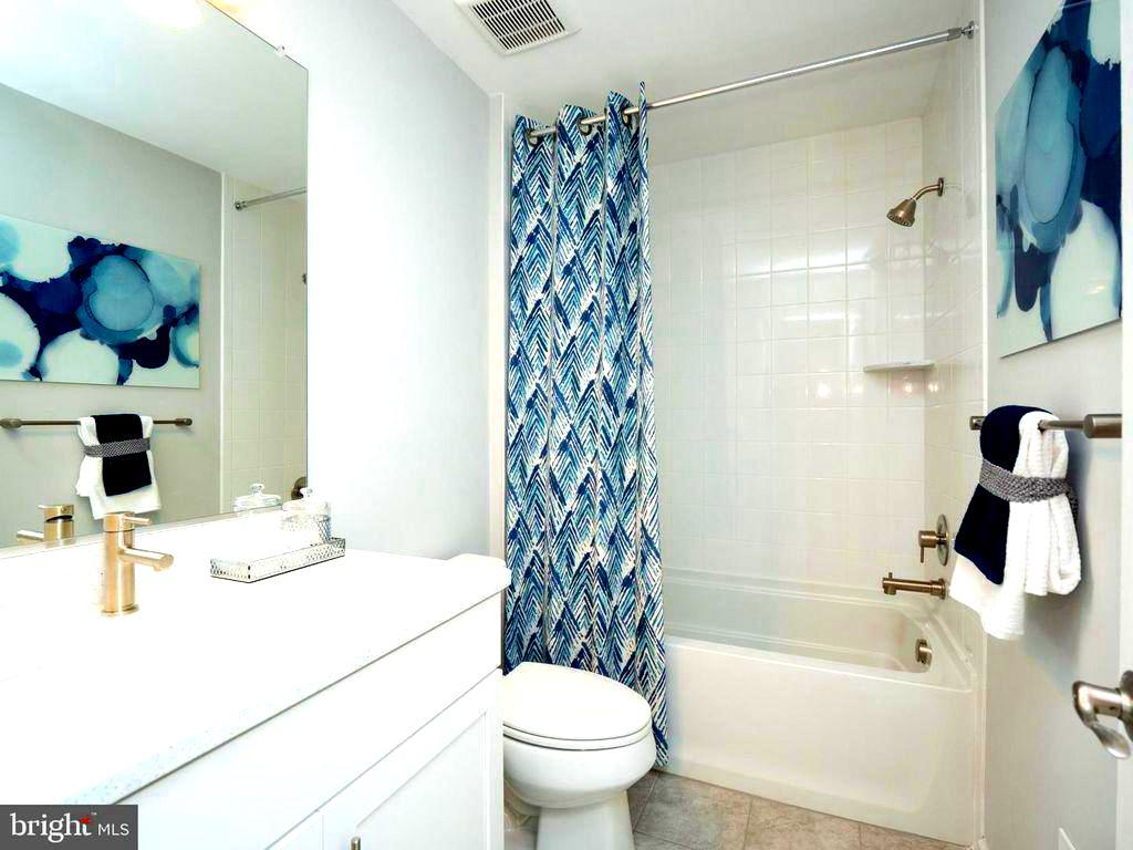 7912 MARIETTA DRIVE DR - Photo 5 of 11