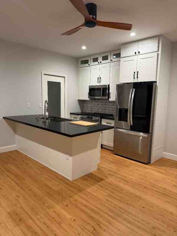 2039 Casa Grande St ##B - Photo 3 of 4