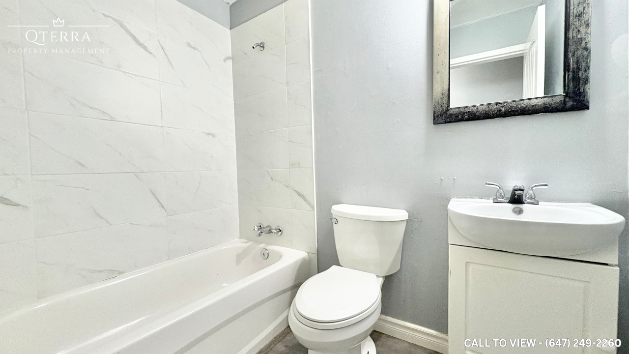 5-93 Wolfe St, Oshawa, Ontario L1H 4L1 - Photo 7 of 9