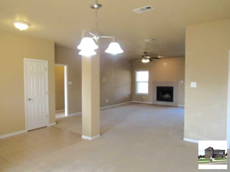 3404 Jacob St - Photo 5 of 13