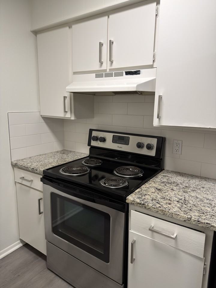 6113 Springbrook Dr #NA - Photo 5 of 16