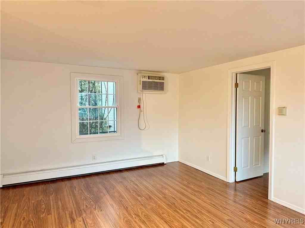 89 Johnson Park Unit 2 #2 - Photo 4 of 11