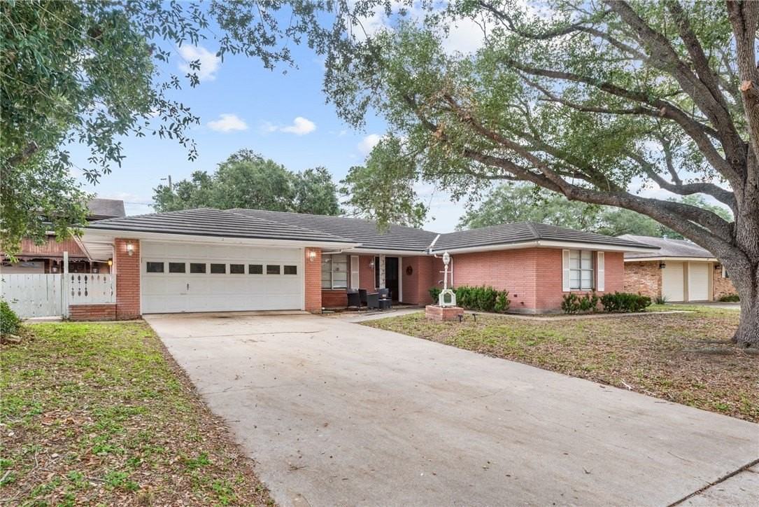 10714 Glenwood St - Photo 2 of 31