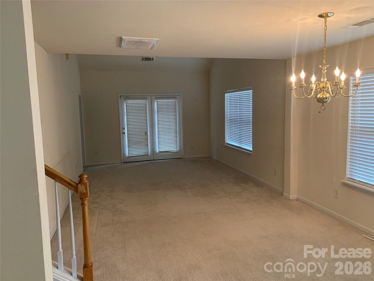 11163 Saintsbury Pl - Photo 6 of 21
