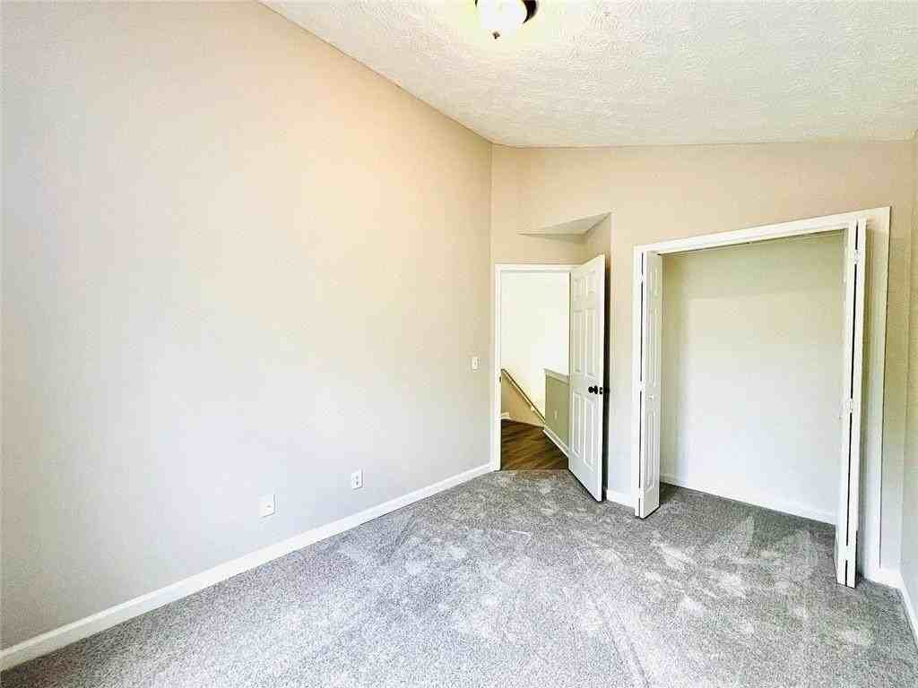 13447 Aventide Ln - Photo 7 of 10