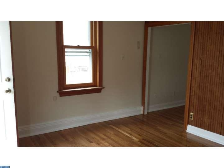 409 Front St - Photo 2 of 17