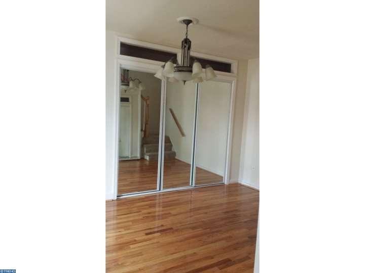 409 Front St - Photo 3 of 17