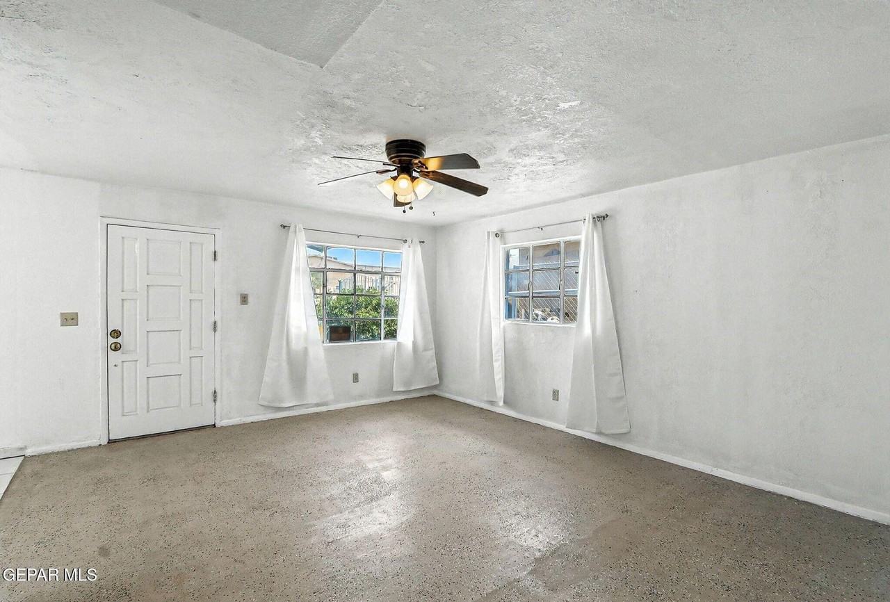 5912 Cleveland Ave - Photo 7 of 50