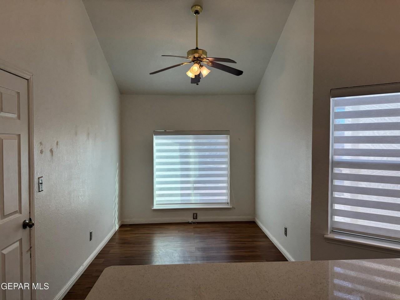 257 Arisano Dr - Photo 7 of 37