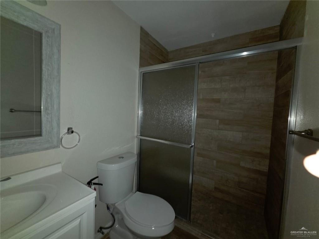 3306 N 25 1/2 St - Photo 5 of 10