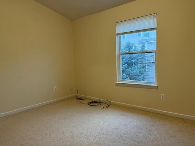 1346 N Bay Dr - Photo 6 of 14