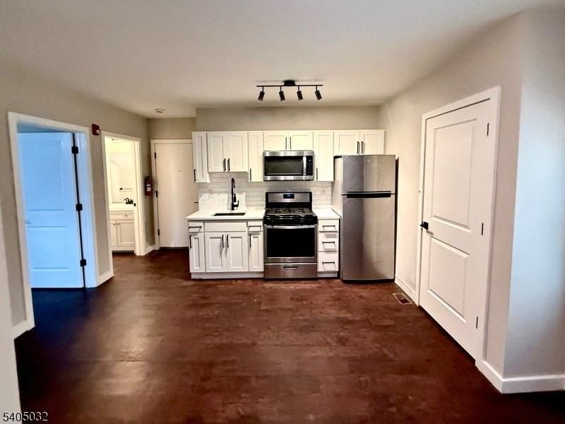 196 Spring St #1 - Photo 5 of 8