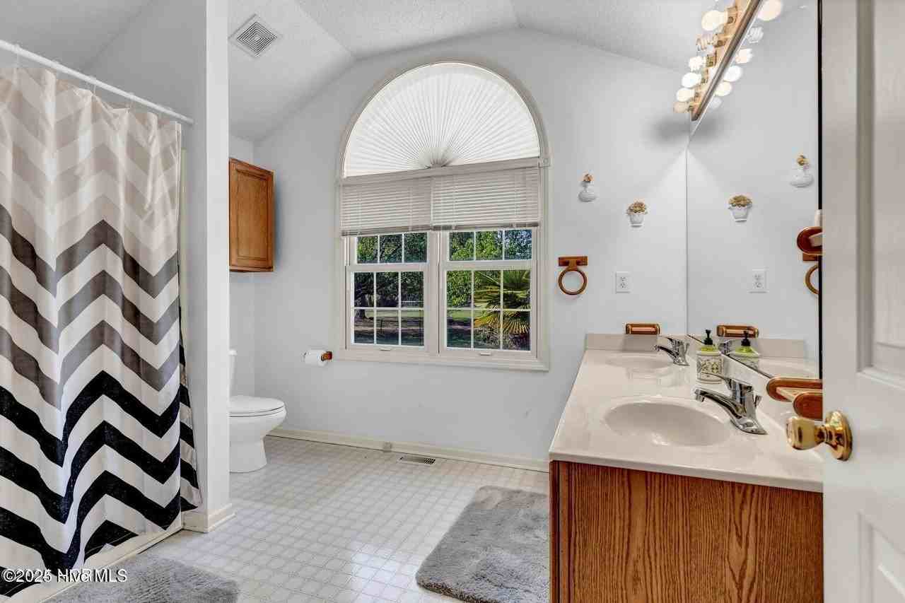 250 Quarter Horse Ln - Photo 4 of 24