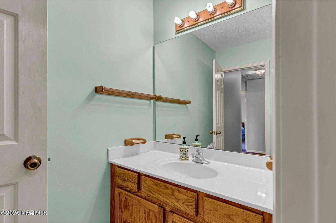 250 Quarter Horse Ln - Photo 7 of 24