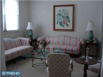 411 Old Lincoln Hwy - Photo 3 of 10