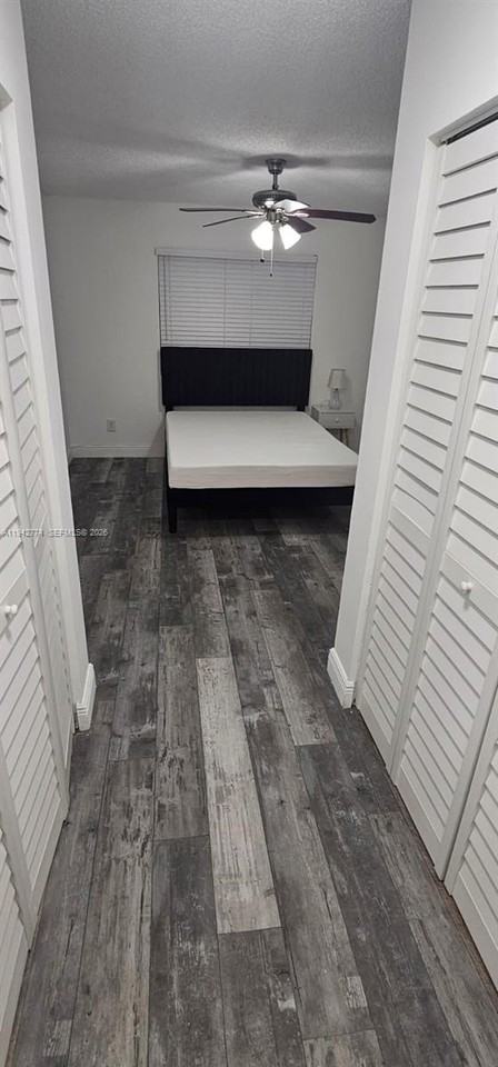 530 S Park Rd #17-11 - Photo 7 of 10