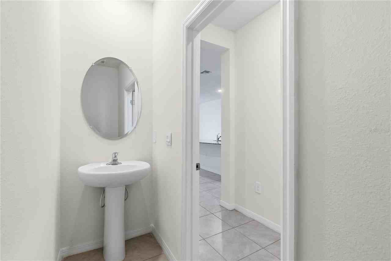 17534 Crescent Moon Loop - Photo 5 of 42