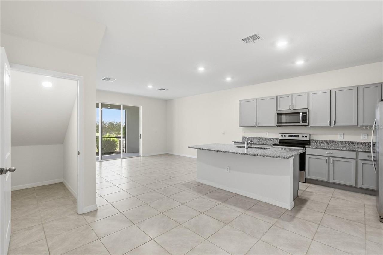 17534 Crescent Moon Loop - Photo 7 of 42