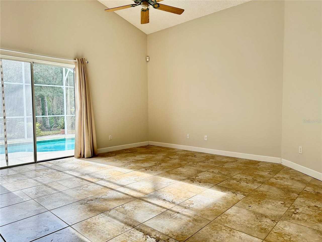 13322 Heron Cove Dr - Photo 7 of 50