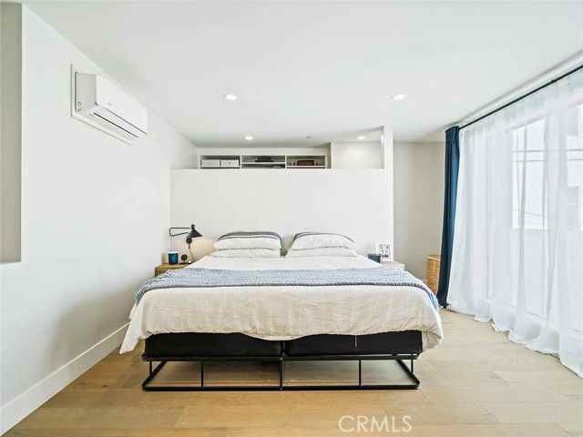 811 1/2 N Detroit St - Photo 4 of 8