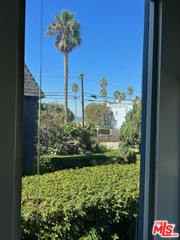 20 28th Ave #B - Photo 3 of 8