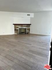 20 28th Ave #B - Photo 5 of 8