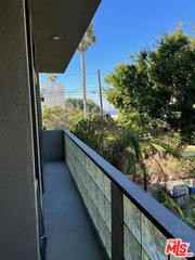 20 28th Ave #B - Photo 6 of 8