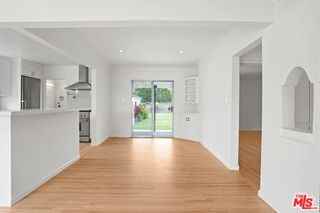 2431 Pier Ave - Photo 2 of 8
