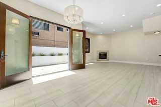 1621 Franklin St #B - Photo 4 of 8