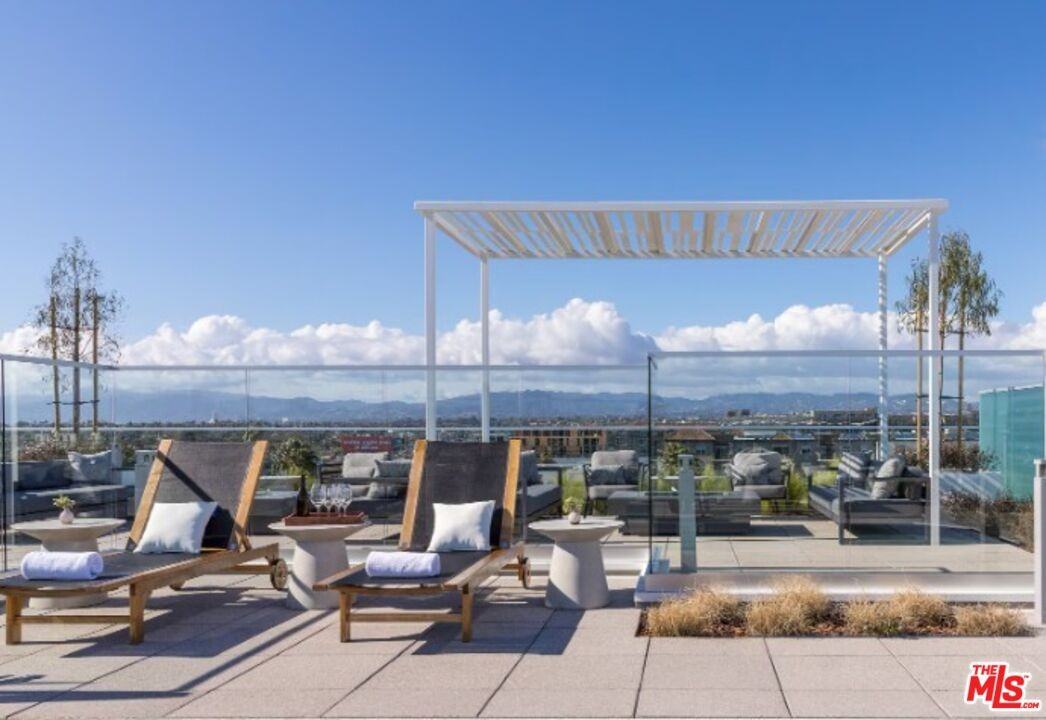 4210 Del Rey Ave #317 - Photo 6 of 6