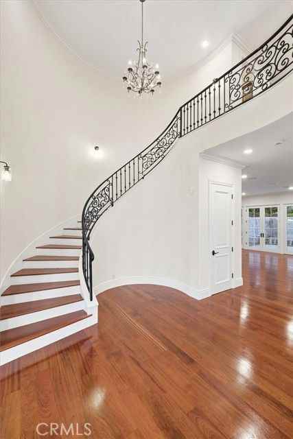 1331 Voorhees Ave - Photo 7 of 8