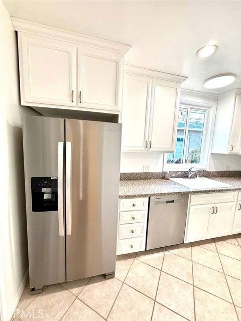 22051 San Miguel St - Photo 6 of 8