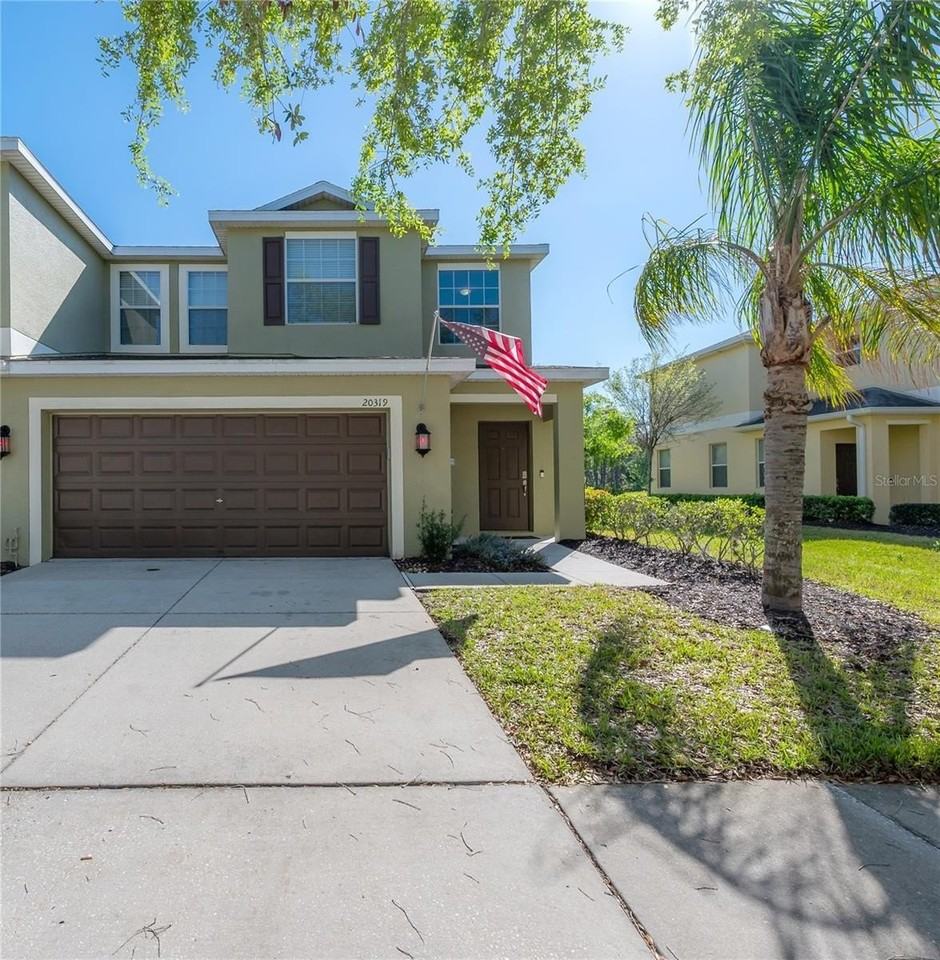 20319 Starfinder Way - Photo 2 of 50