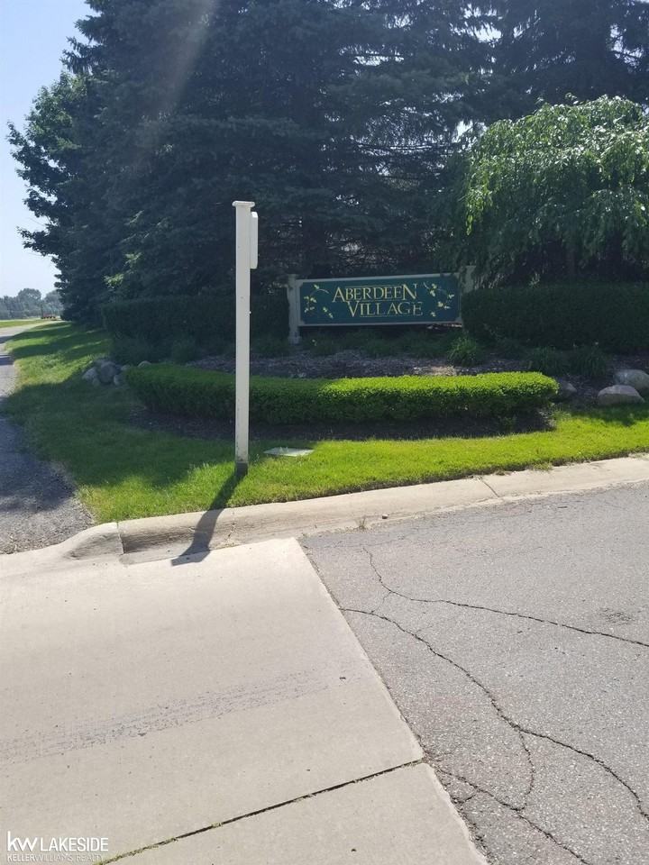 56429 Scotland Blvd - Photo 3 of 17