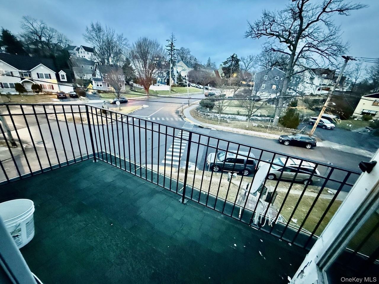 101 Haseco Ave - Photo 4 of 4