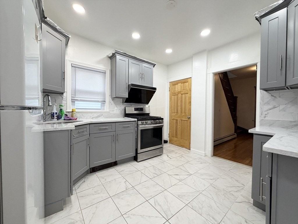 45 Ellerton Rd - Photo 3 of 13