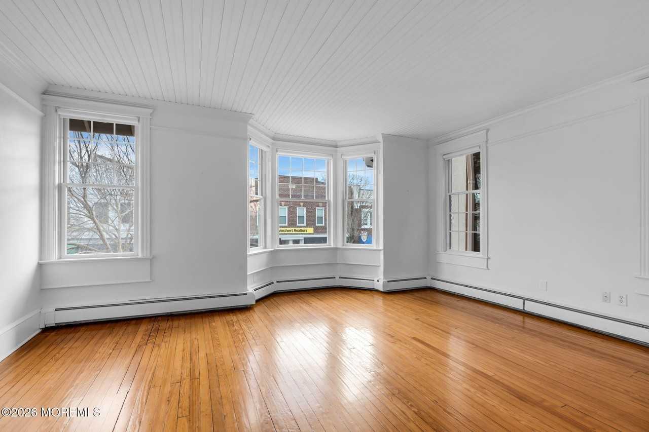 1115 3rd Ave Unit S - Photo 2 of 22