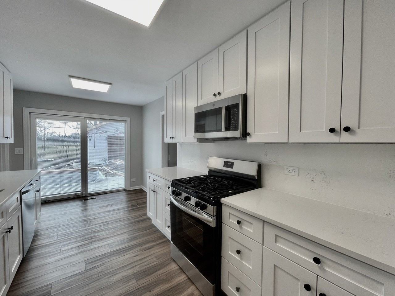 15 Bradley Ln - Photo 4 of 22