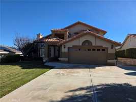 featured image of 18181 Kalin Ranch Dr