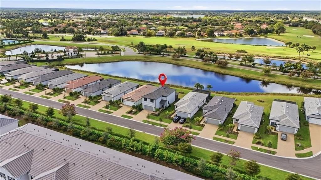 1657 Serena Ave - Photo 2 of 50