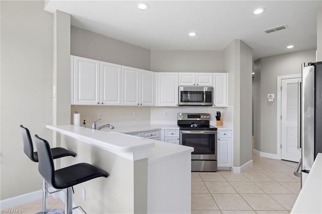 9520 Cypress Hammock Cir Apt 102 #102 - Photo 6 of 41