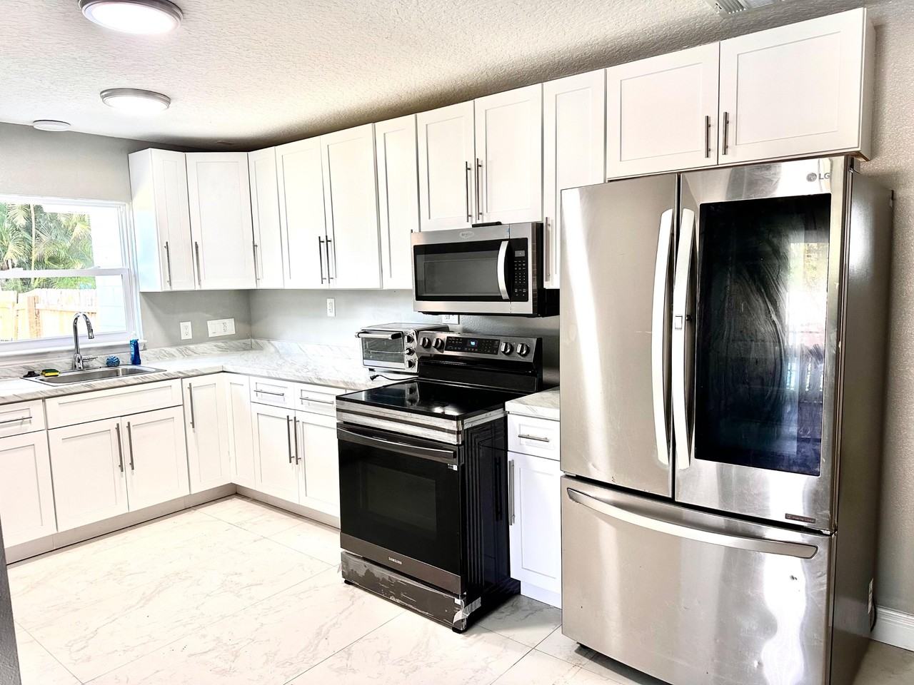 Sheppard St - Photo 3 of 5