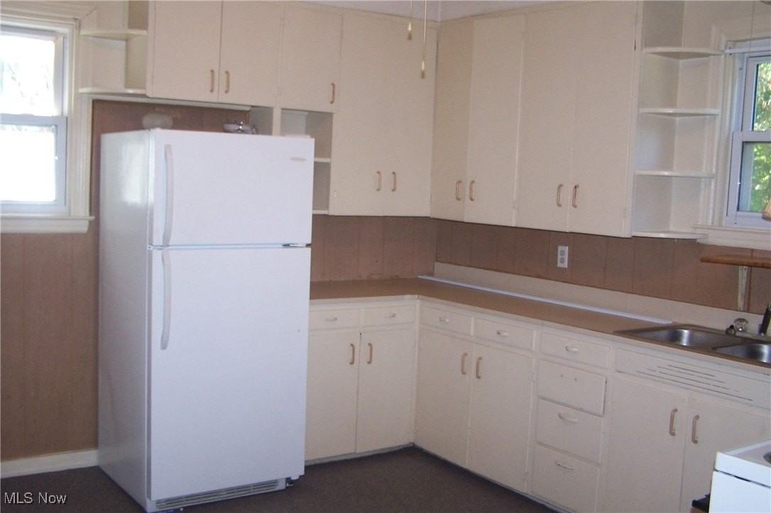 15962 Pierce St Unit C #C - Photo 2 of 5