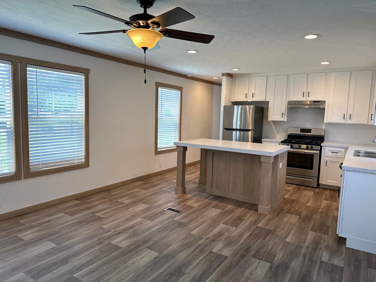 2101 Sw 38th St #7 - Photo 5 of 18