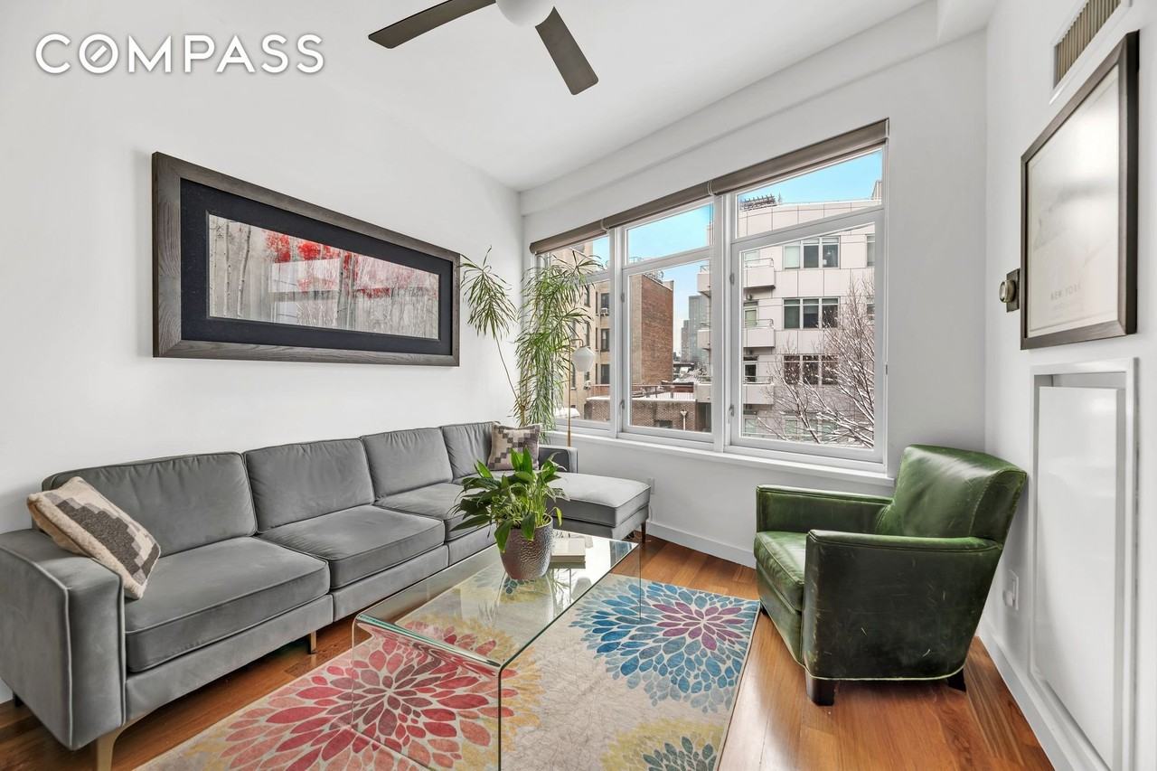 181 Clermont Ave #411 - Photo 2 of 14