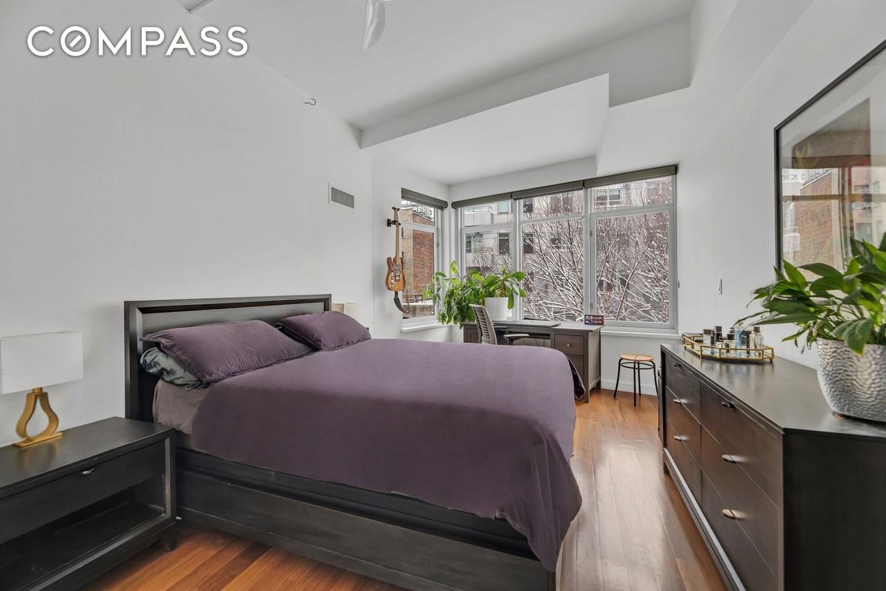 181 Clermont Ave #411 - Photo 6 of 14