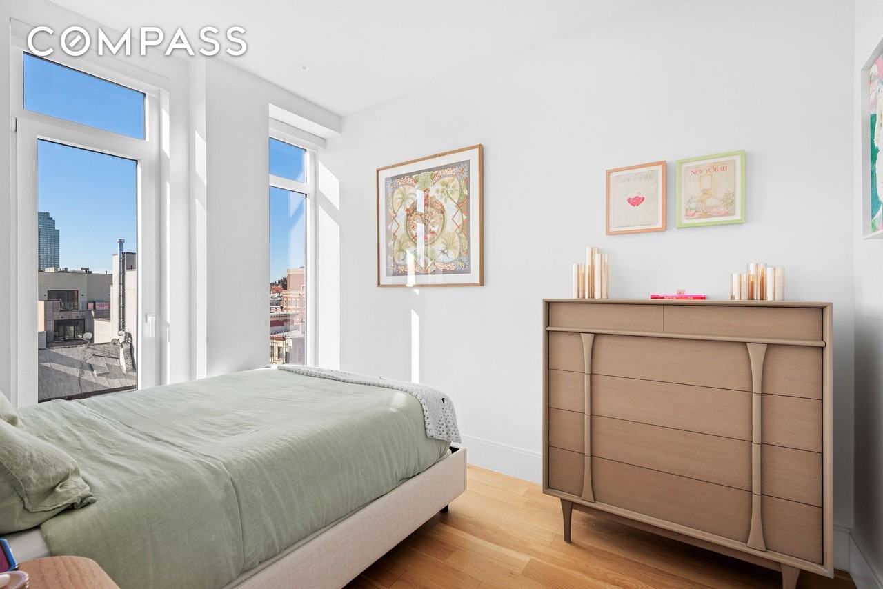 183 Mcguinness Blvd #6C - Photo 6 of 12