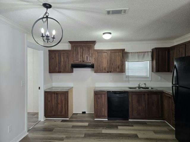 216 Willow Ln #376 - Photo 2 of 4