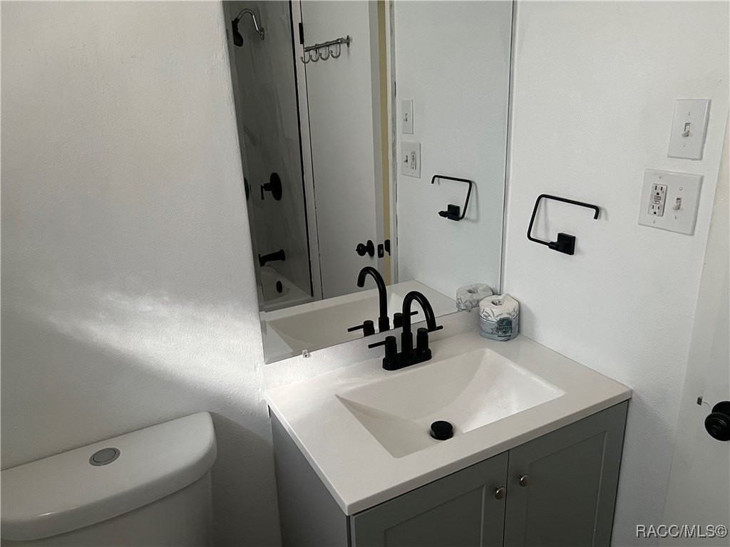 8 W Murray St - Photo 7 of 14